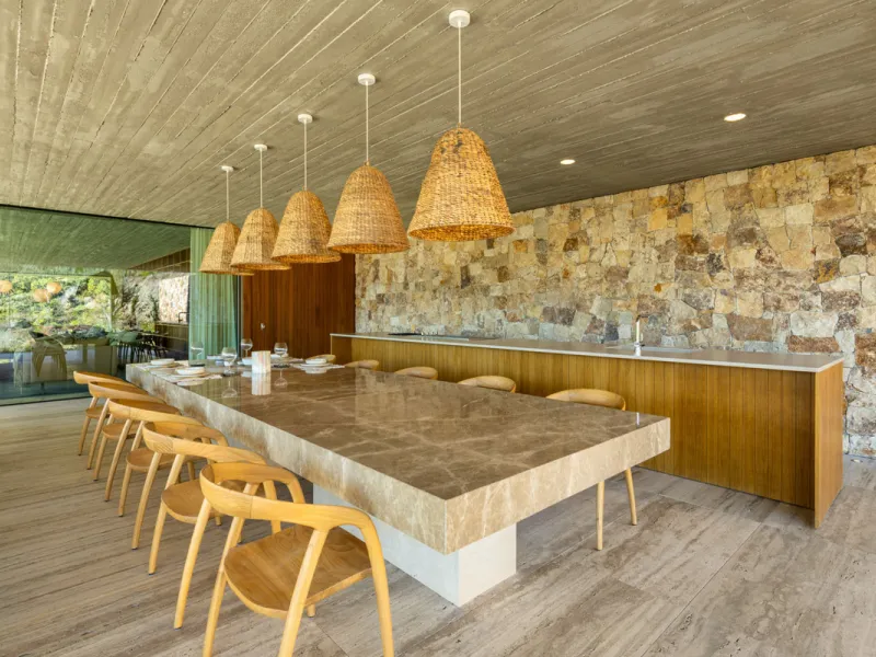 This Villa sets a new benchmark for refined living within the prestigious El Madroñal area in Benahavís.  Positioned in one of the most sought-after gated communities, the south-west facing villa offers sweeping panoramic views of the Mediterranean Sea an