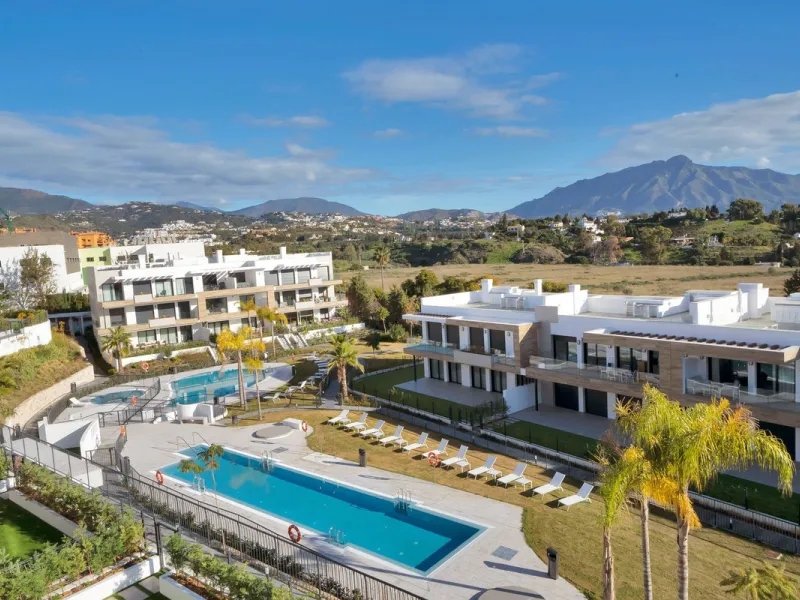 Welcome to a stunning property that celebrates the spirit of the Costa del Sol.