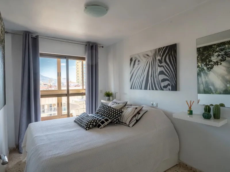 Apartment - Top Floor Apartment в продаже в Fuengirola, Málaga. В доме 2 спален и 1 ванных комнат. Площадь дома 93 м²