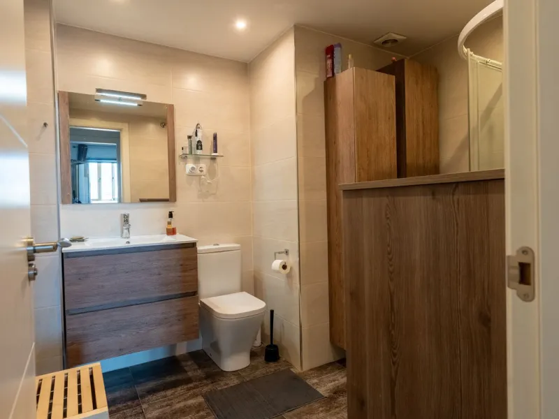 Apartment - Top Floor Apartment в продаже в Fuengirola, Málaga. В доме 2 спален и 1 ванных комнат. Площадь дома 93 м²