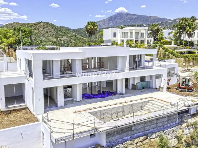 Exceptional New-Build Villa with Panoramic Sea Views – Ready This Summer