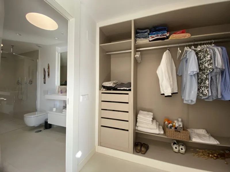 Apartment - Penthouse в продаже в Fuengirola, Málaga. В доме 3 спален и 3 ванных комнат. Площадь дома 155 м²