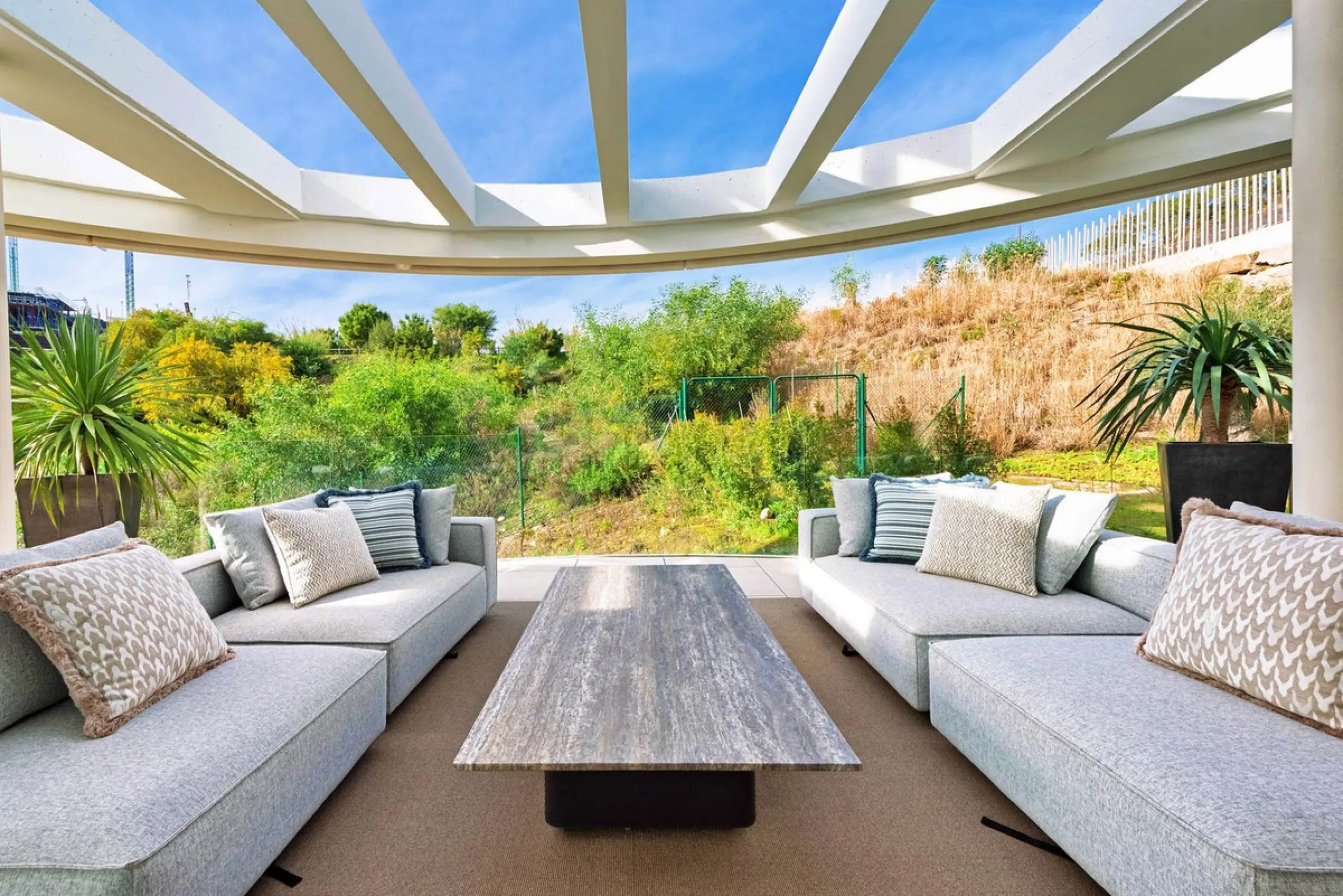 Luxury Ground Floor Apartment – The View Marbella
