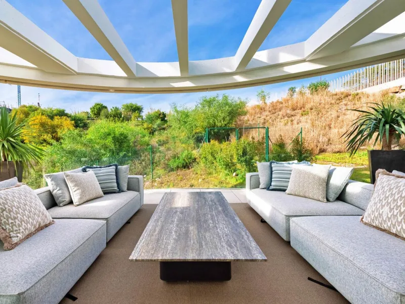 Luxury Ground Floor Apartment – The View Marbella