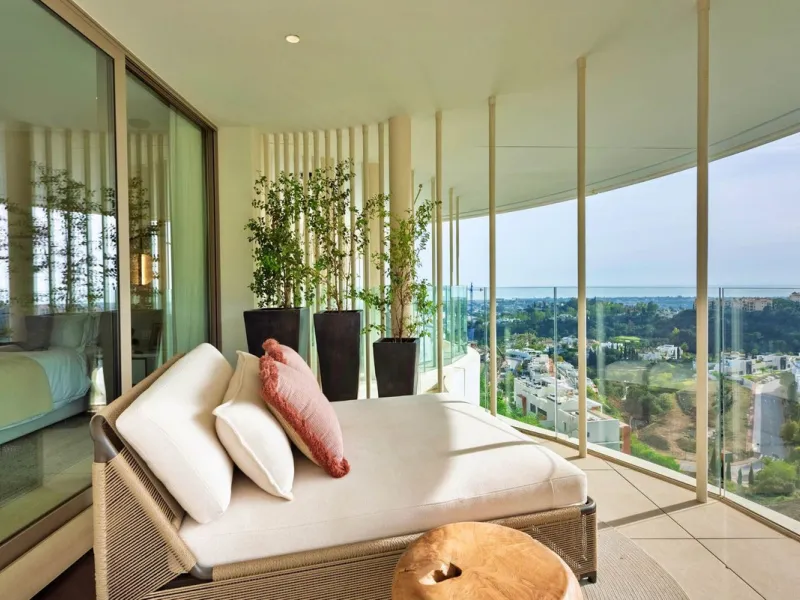Luxury Ground Floor Apartment – The View Marbella