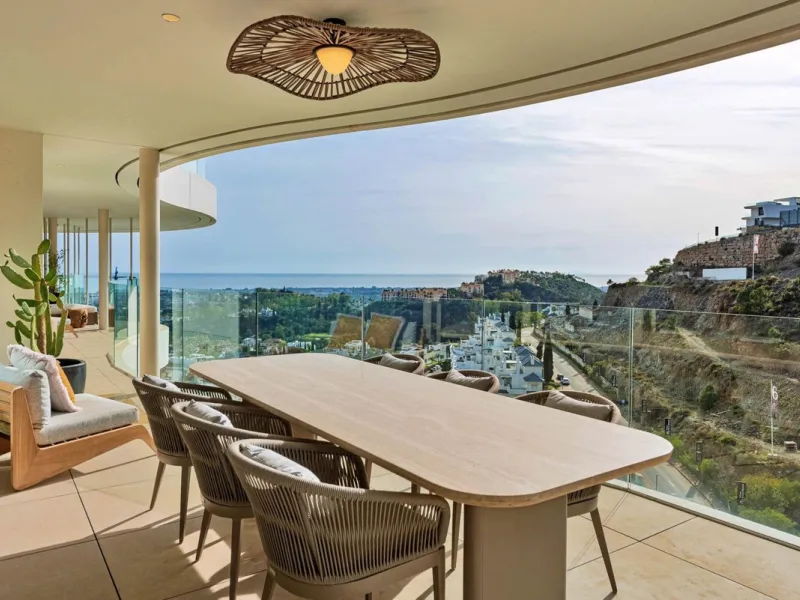 Luxury Ground Floor Apartment – The View Marbella