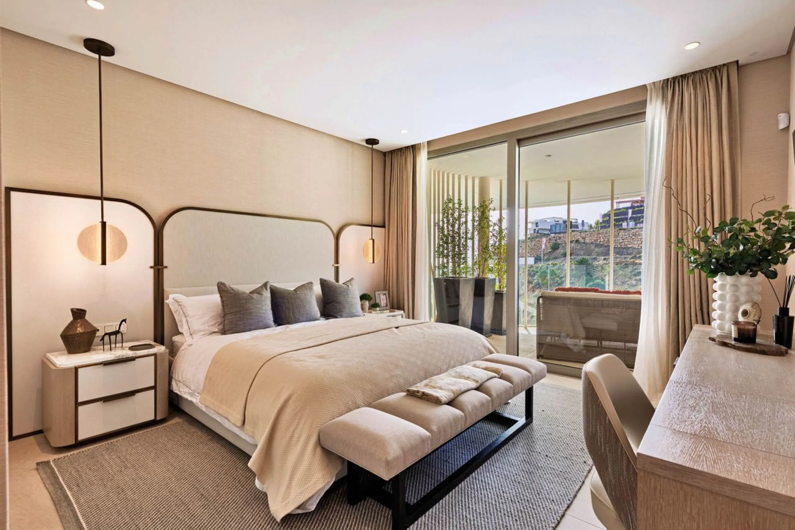 Luxury Ground Floor Apartment – The View Marbella