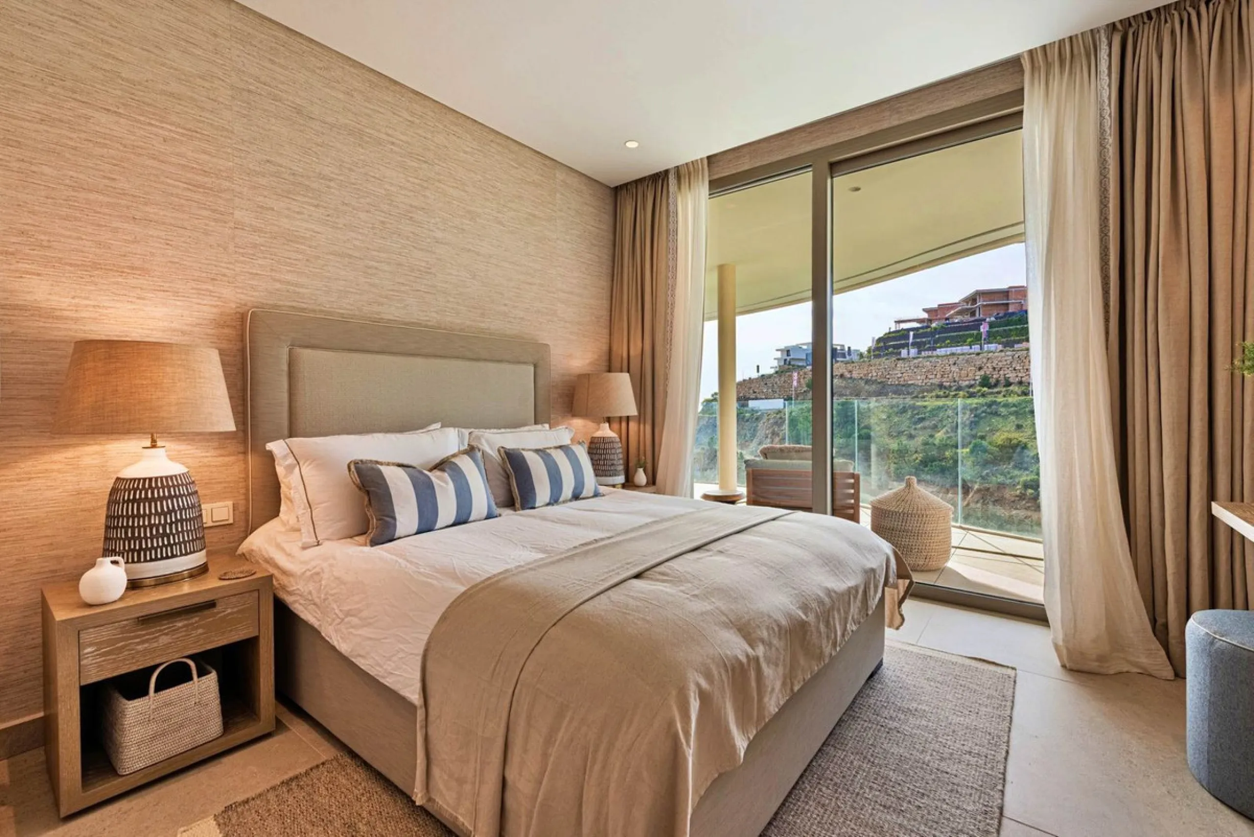 Luxury Ground Floor Apartment – The View Marbella