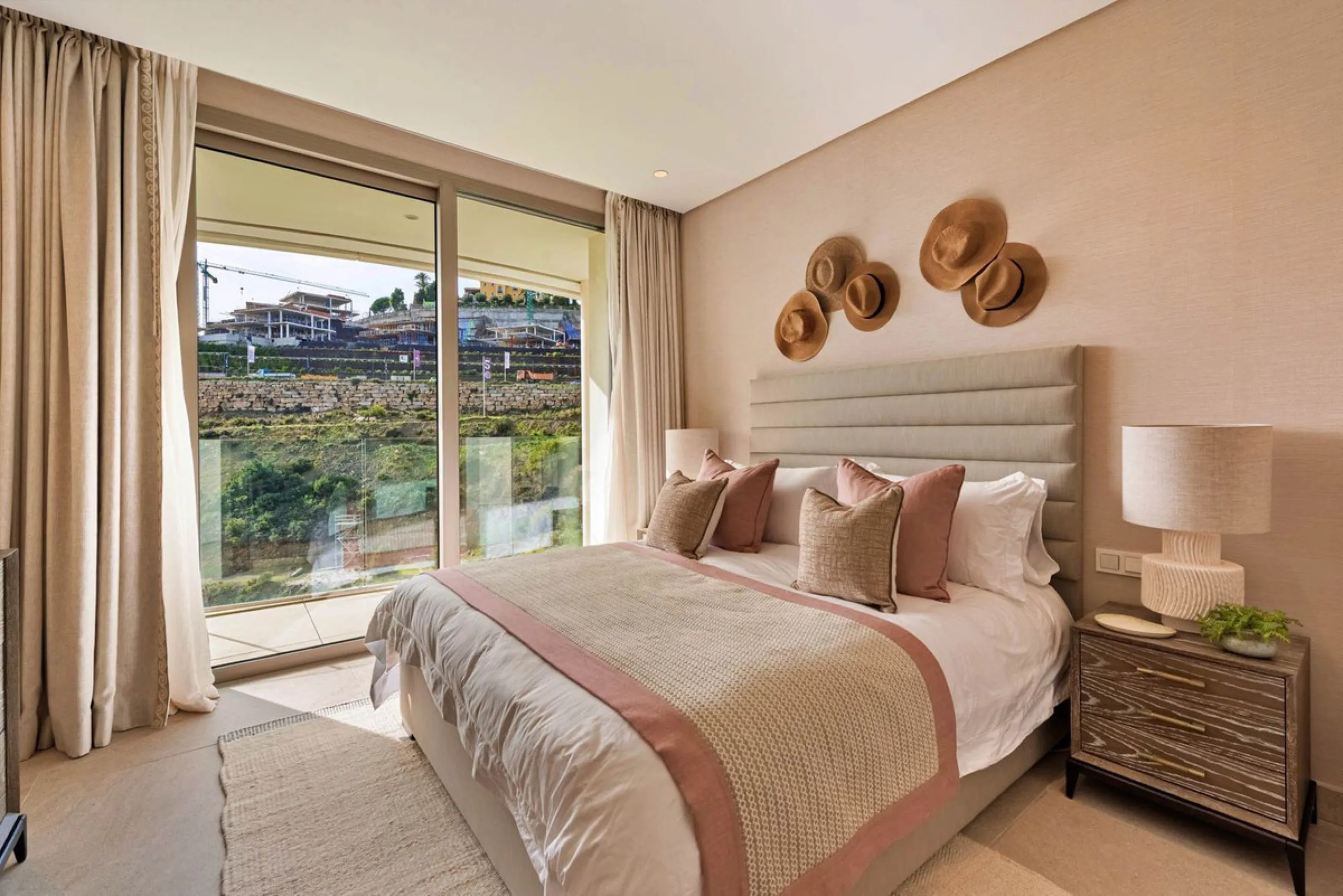 Luxury Ground Floor Apartment – The View Marbella
