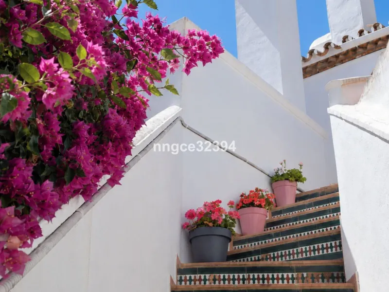 Glamorous Artistic Reformed Beachside Penthouse – New Golden Mile, Benamara/Atalaya