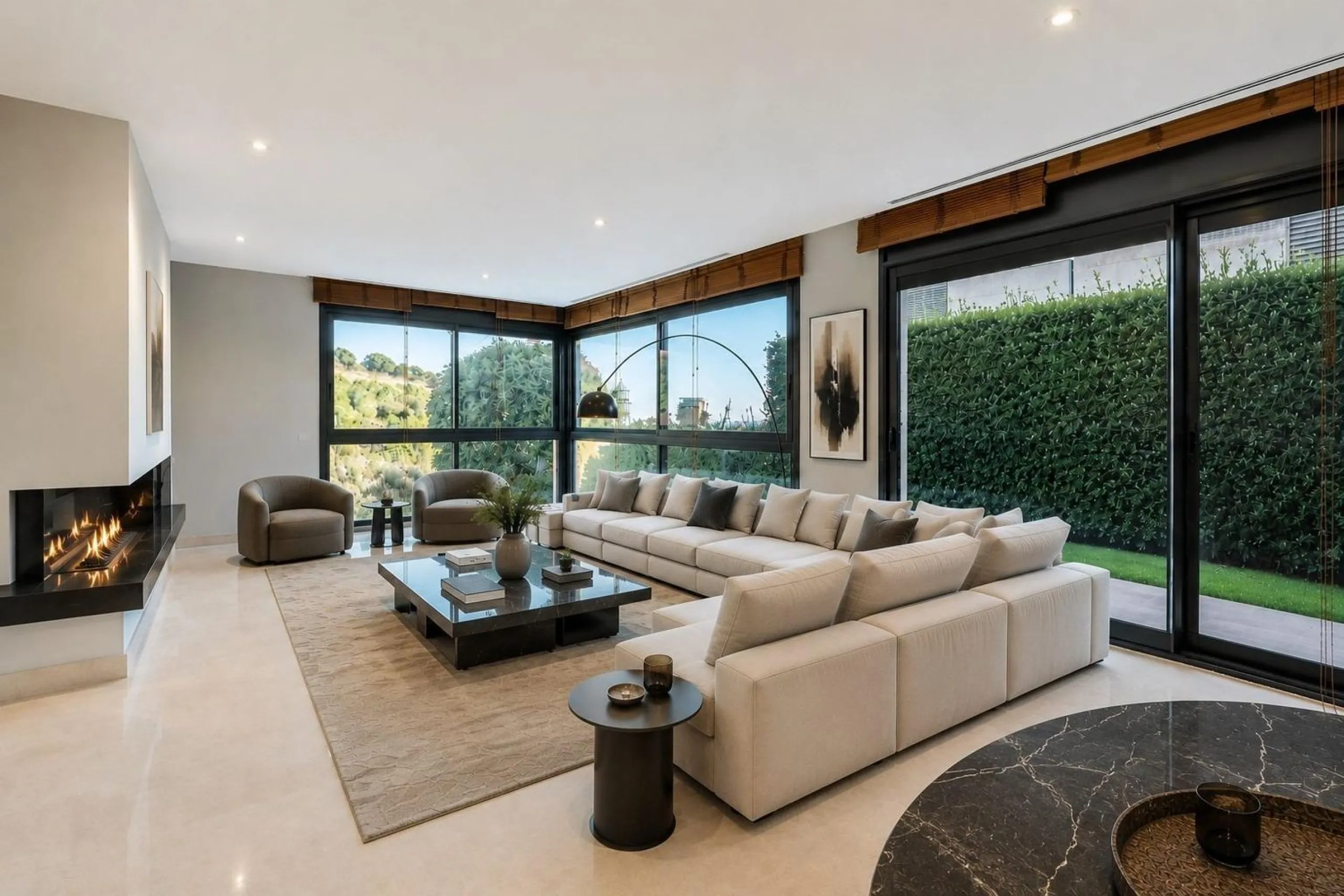 Villa contemporánea con piscina en Esplugues de Llobregat, Barcelona