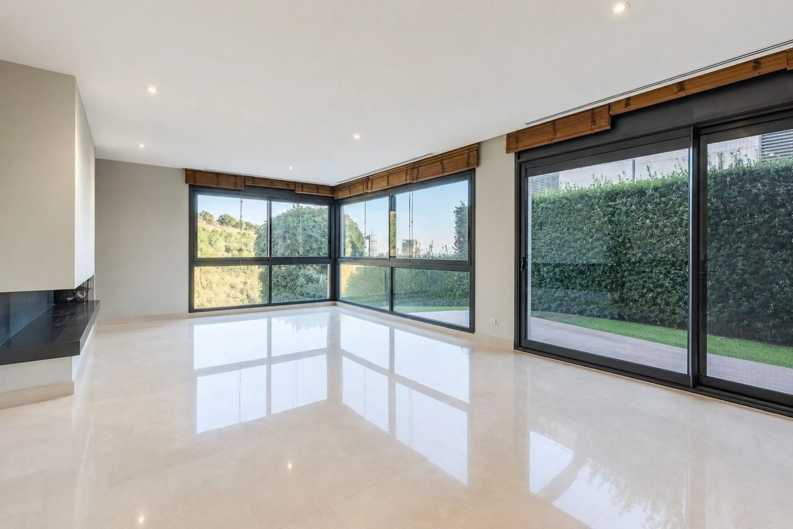Villa contemporánea con piscina en Esplugues de Llobregat, Barcelona