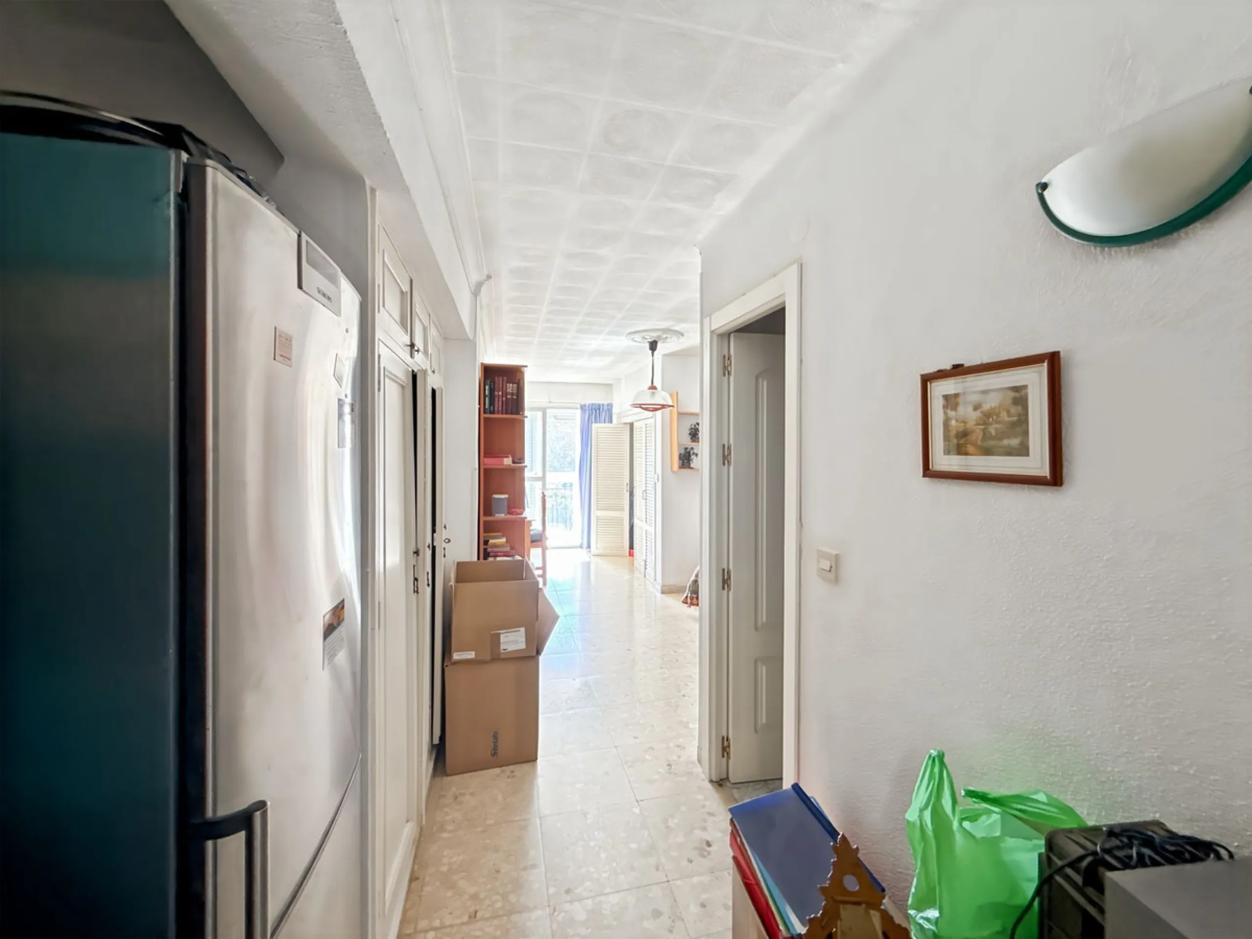In the vibrant heart of Málaga, in the emblematic El Ejido neighborhood, there's a home like no other. A place that offers not just space, but stories to be written, moments to be lived, and light… endless light. Located on the fifth floor of a building w