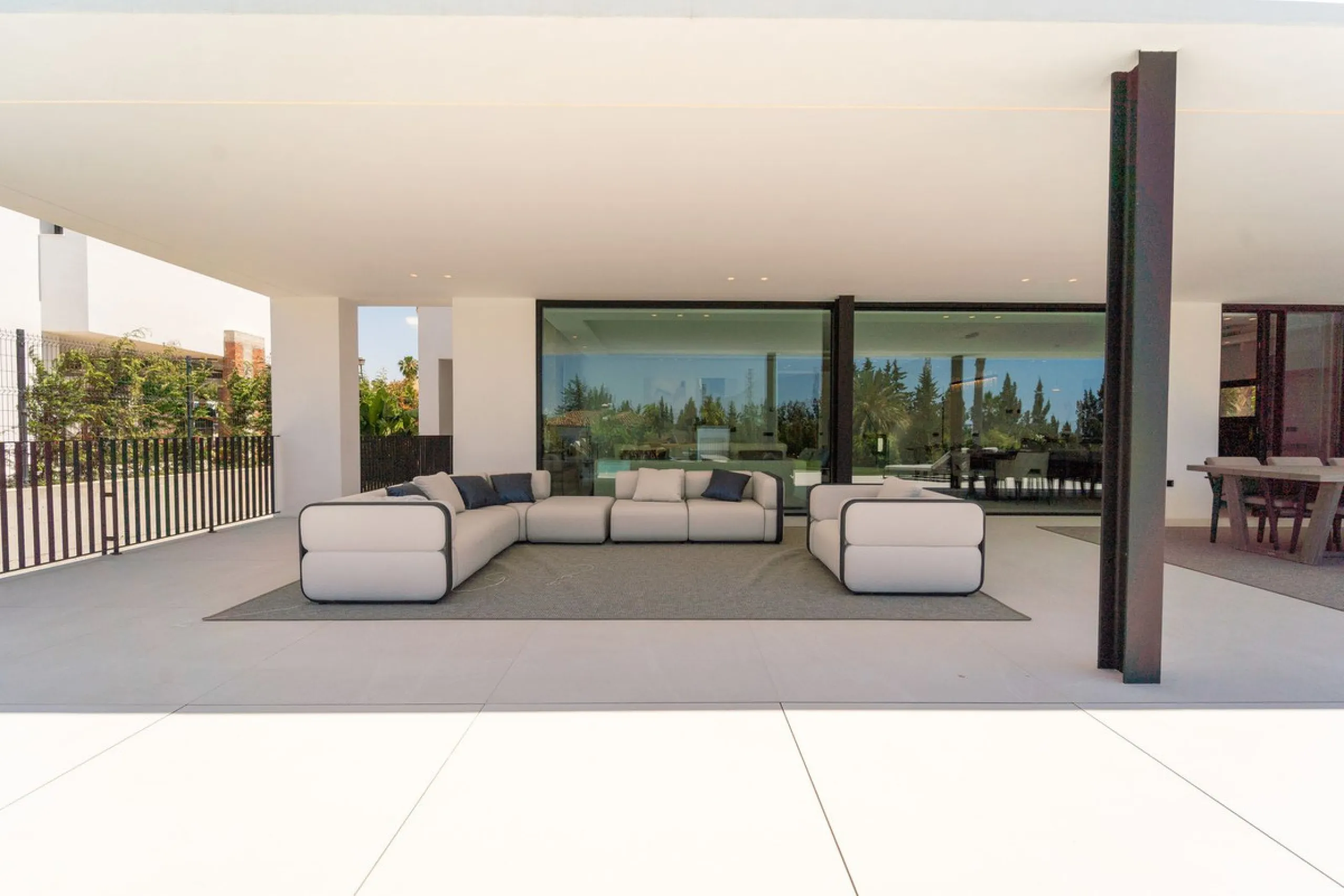 Brand New Villa with Breathtaking Golf & Mountain Views – Los Naranjos Golf, Marbella