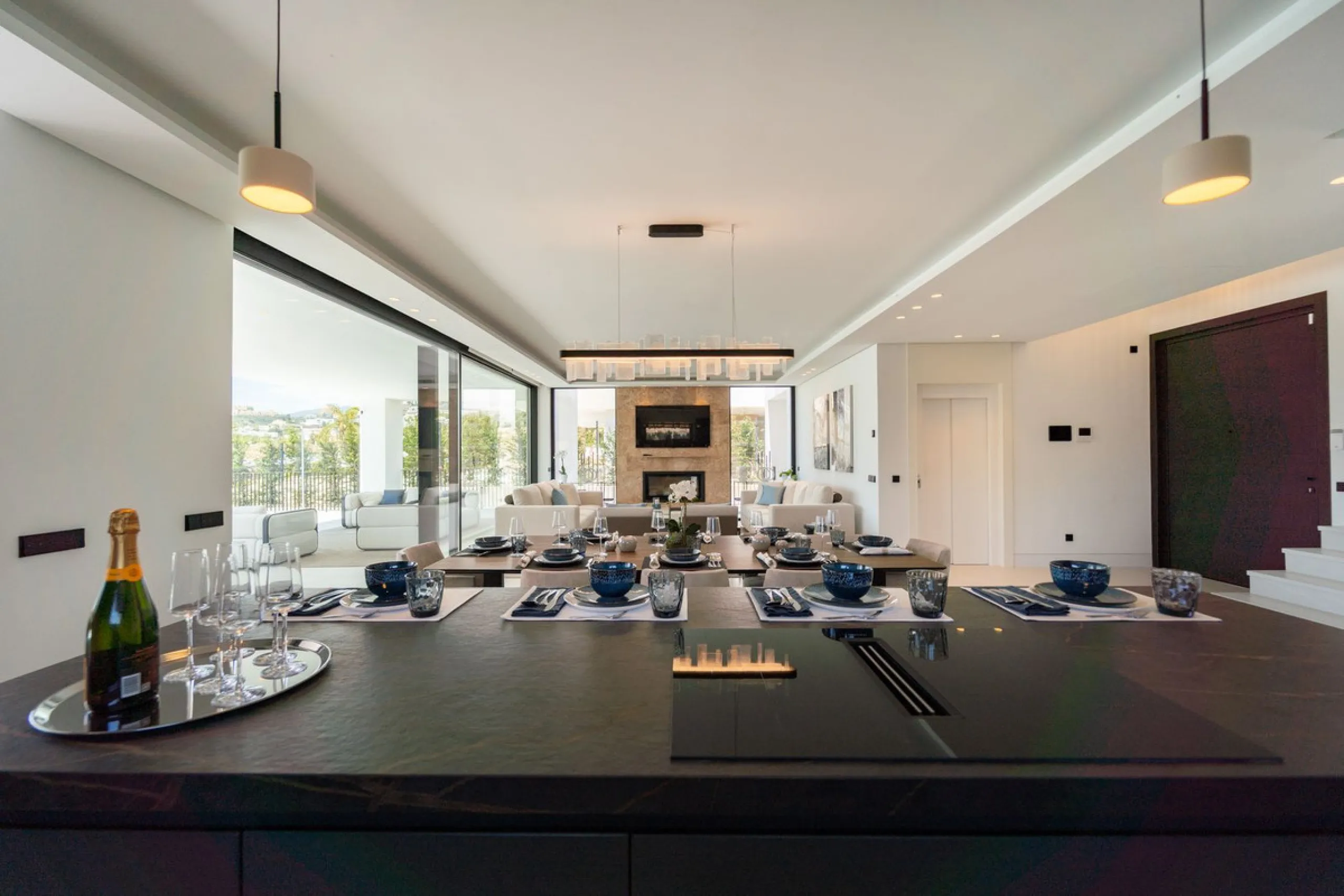 Brand New Villa with Breathtaking Golf & Mountain Views – Los Naranjos Golf, Marbella