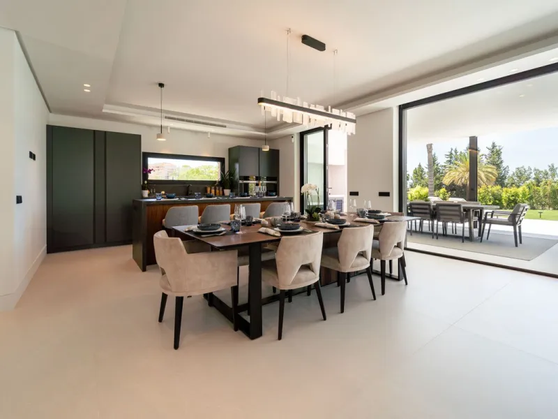 Brand New Villa with Breathtaking Golf & Mountain Views – Los Naranjos Golf, Marbella