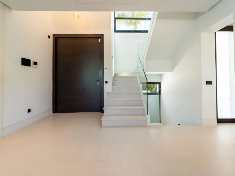 Brand New Villa with Breathtaking Golf & Mountain Views – Los Naranjos Golf, Marbella