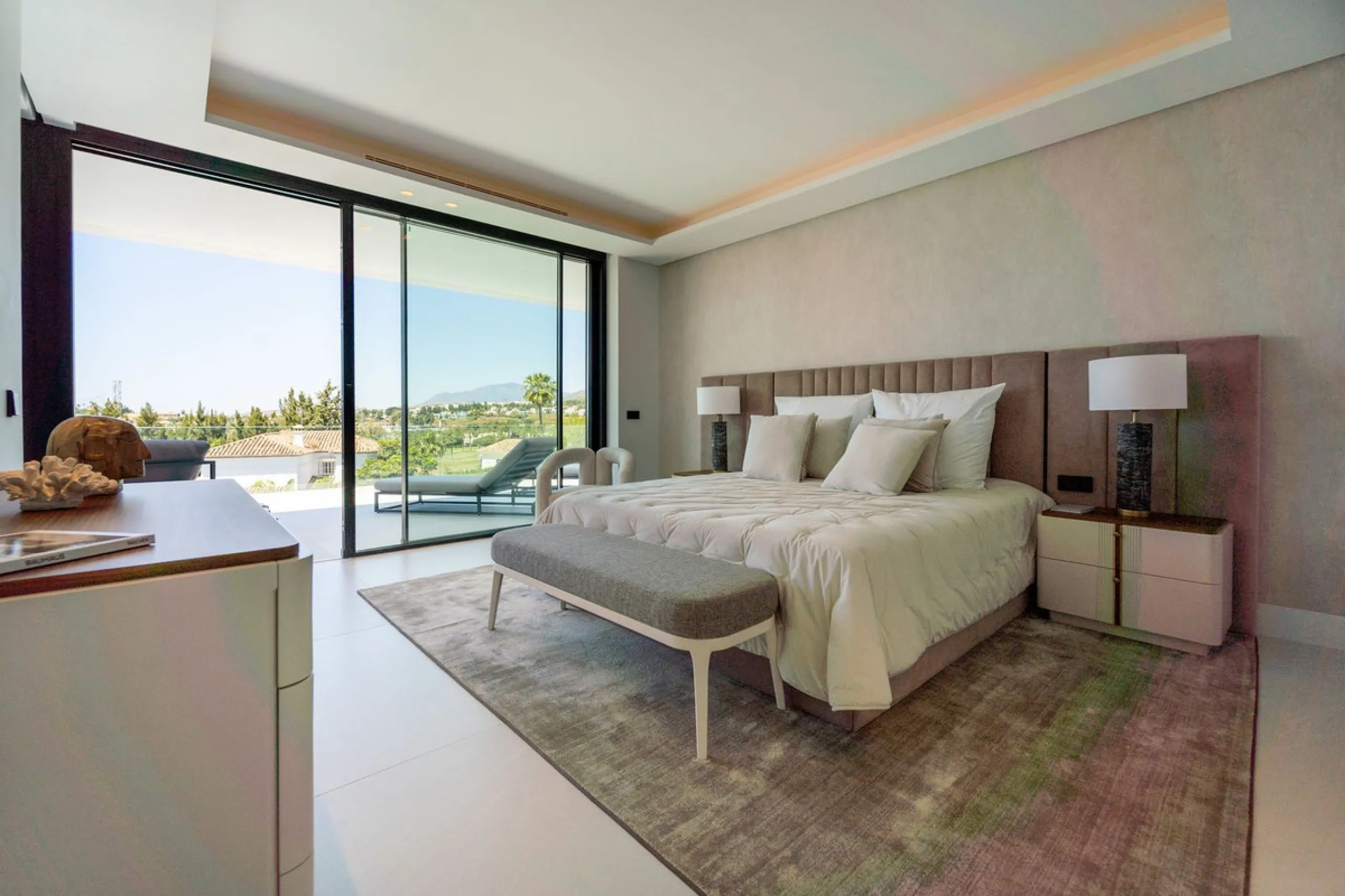 Brand New Villa with Breathtaking Golf & Mountain Views – Los Naranjos Golf, Marbella