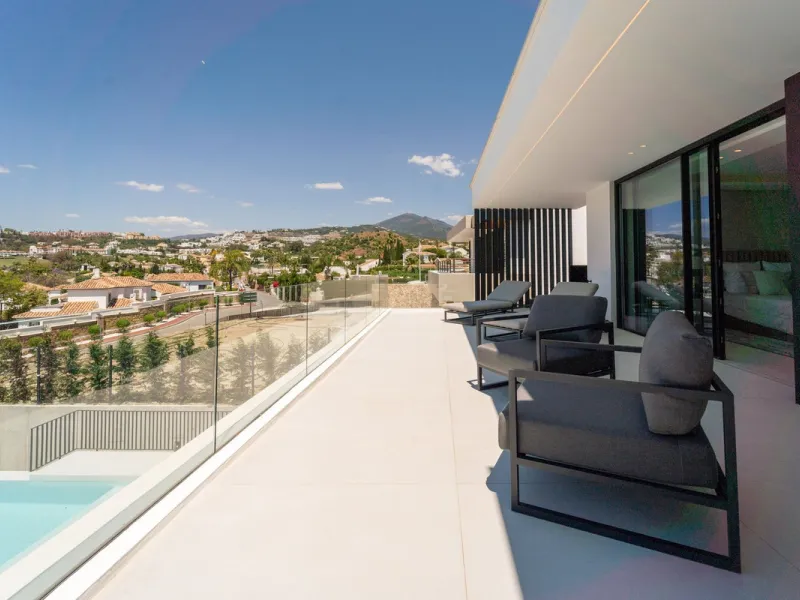 Brand New Villa with Breathtaking Golf & Mountain Views – Los Naranjos Golf, Marbella