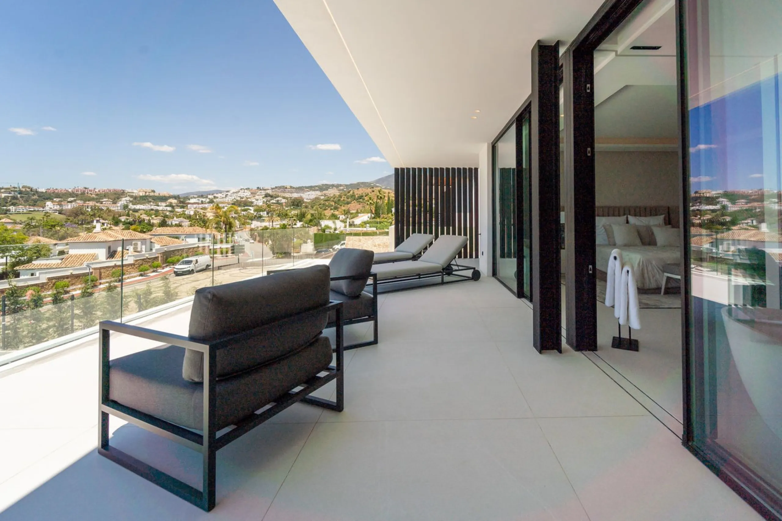 Brand New Villa with Breathtaking Golf & Mountain Views – Los Naranjos Golf, Marbella