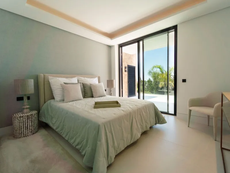 Brand New Villa with Breathtaking Golf & Mountain Views – Los Naranjos Golf, Marbella