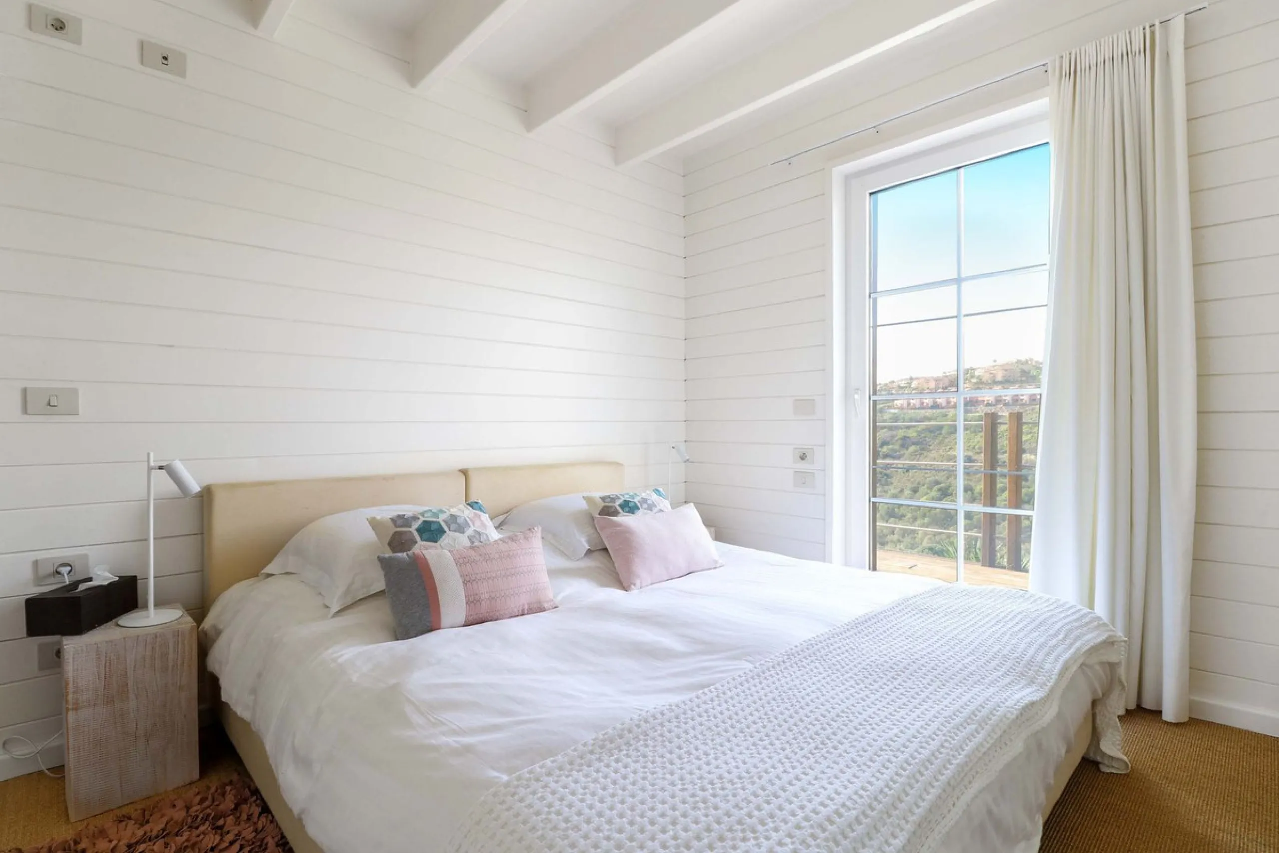 Charming and unique villa in La Alquería, Benahavís
