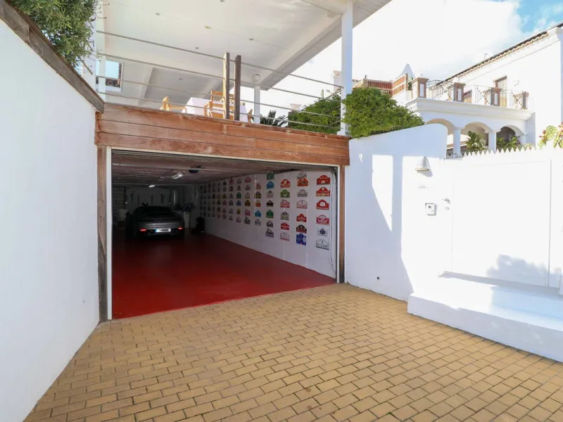 Charming and unique villa in La Alquería, Benahavís