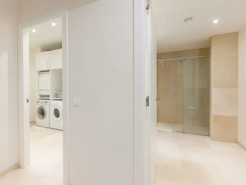 Villa contemporánea con piscina en Esplugues de Llobregat, Barcelona
