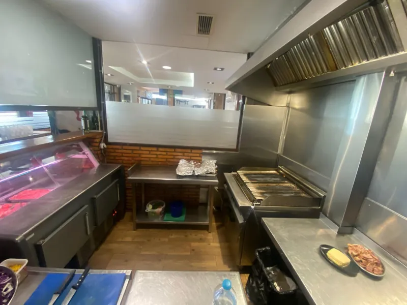 UNMISSABLE OPPORTUNITY IN UNBEATABLE AREA!