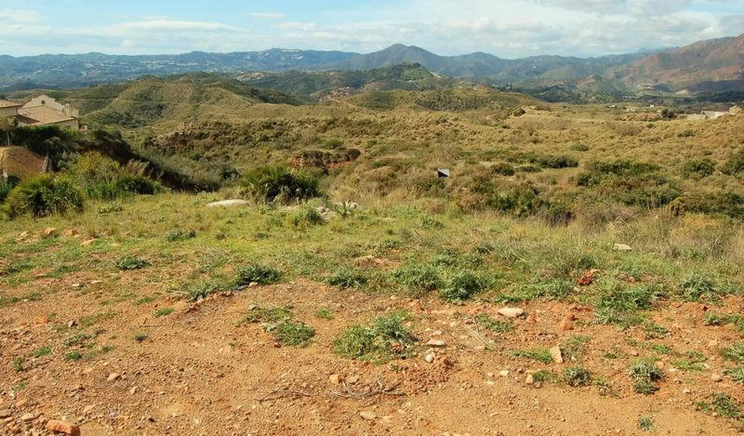 WONDERFUL PLOT FOR SALE IN PRESTIGIOUS RESIDENTIAL COMMUNITY NEAR MIJAS PUEBLO!!