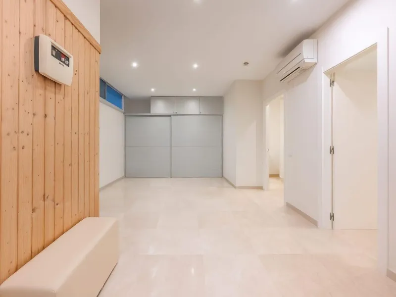 Villa contemporánea con piscina en Esplugues de Llobregat, Barcelona