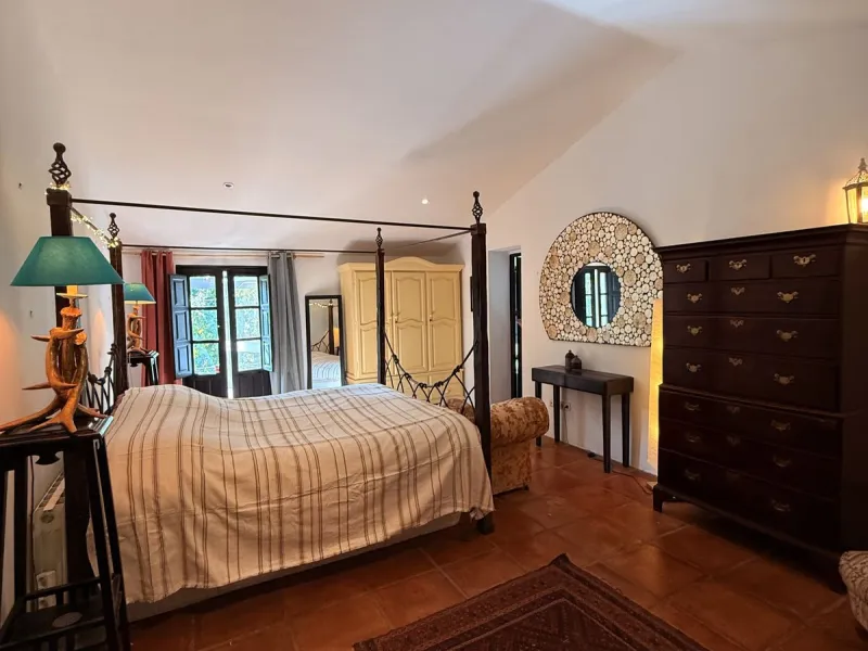 A Charming 4-Bedroom