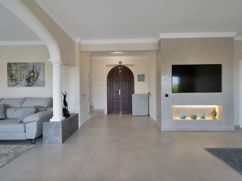 A Royal Retreat in La Capellanía, Benalmádena