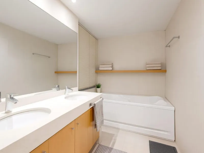 Villa contemporánea con piscina en Esplugues de Llobregat, Barcelona