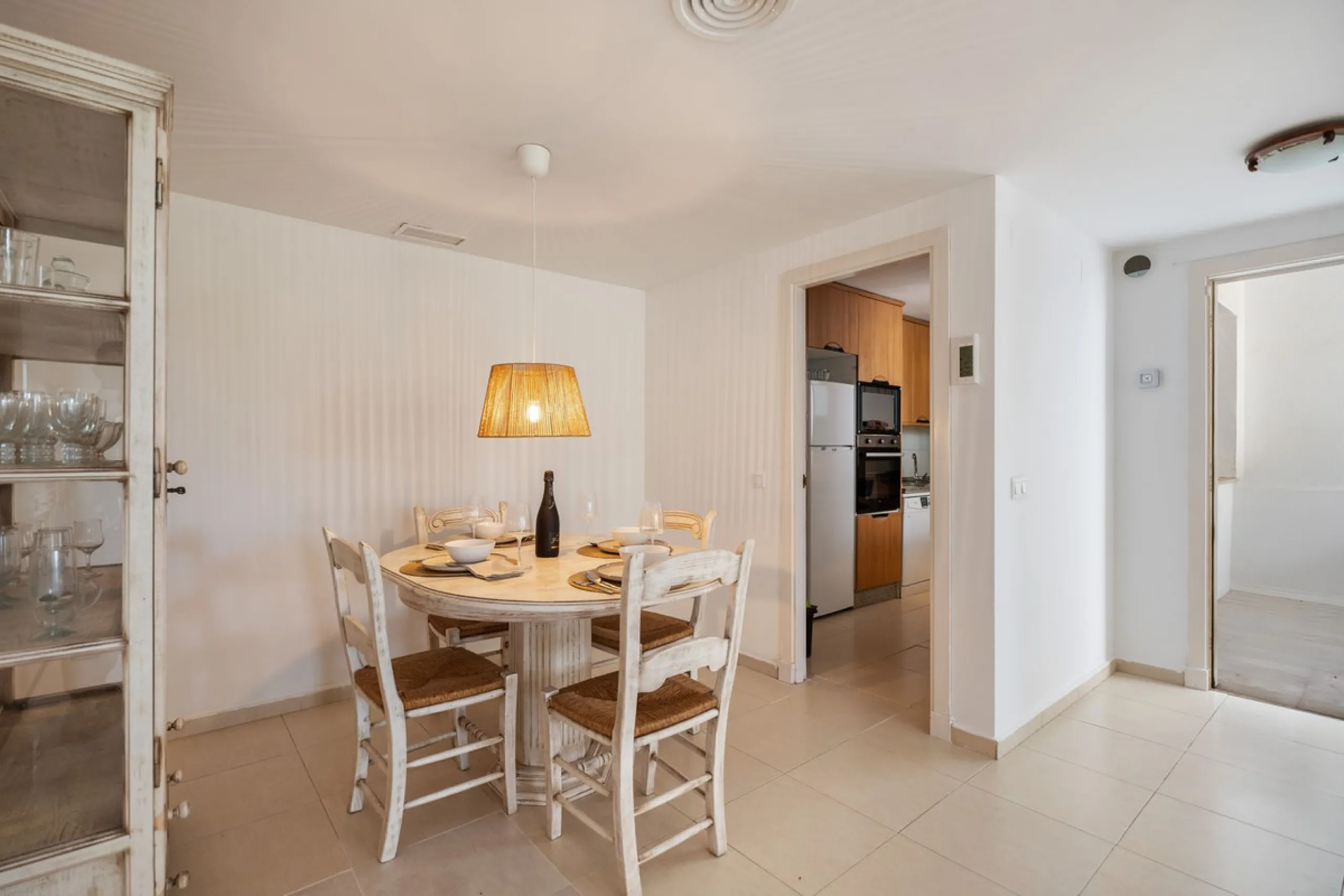 Spacious 2-Bedroom Apartment near Torrequebrada Golf & Walking Distance to the Beach.