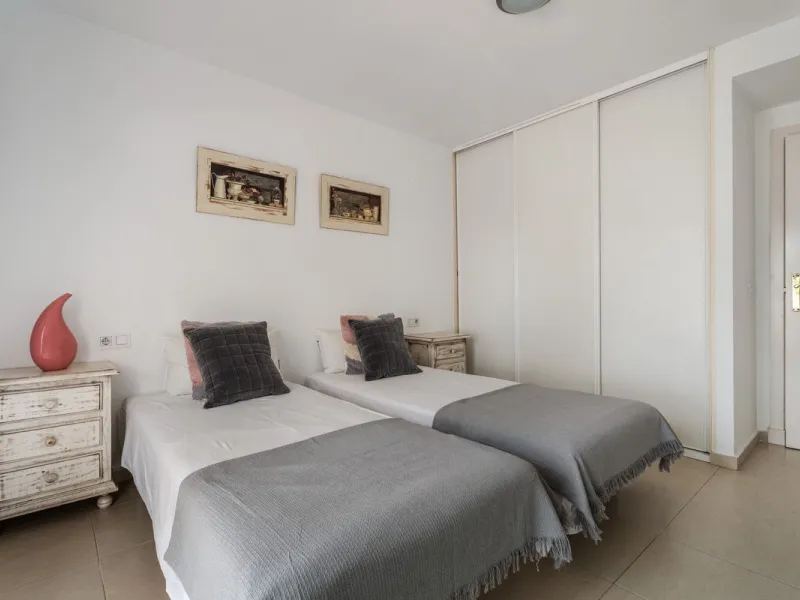 Spacious 2-Bedroom Apartment near Torrequebrada Golf & Walking Distance to the Beach.