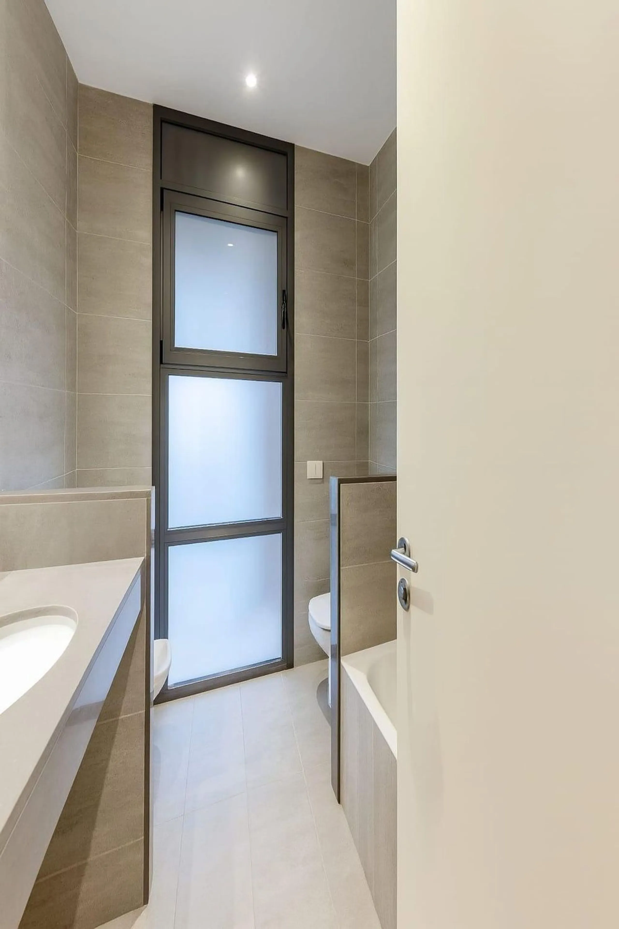 Villa contemporánea con piscina en Esplugues de Llobregat, Barcelona