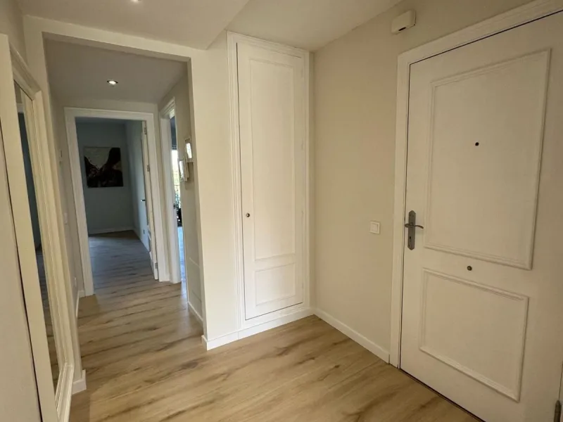 75.46 m² of interior living space + 18.53 m² of spacious terrace with open views