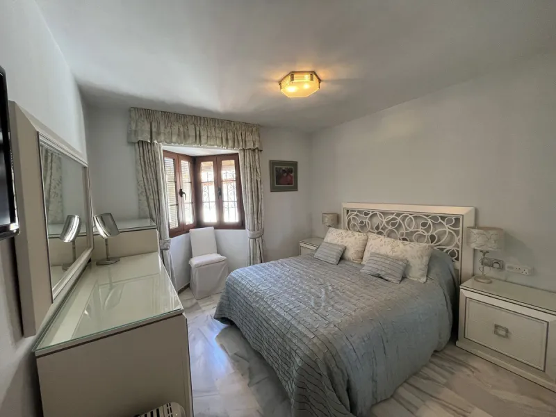 Welcome to this unique property situated in one of the most be beautiful complex on the Costa del Sol, Puebla Aida.  As you walk in you will find a landing leading onto the kitchen and a large living area with two terraces.  On this same landing there are