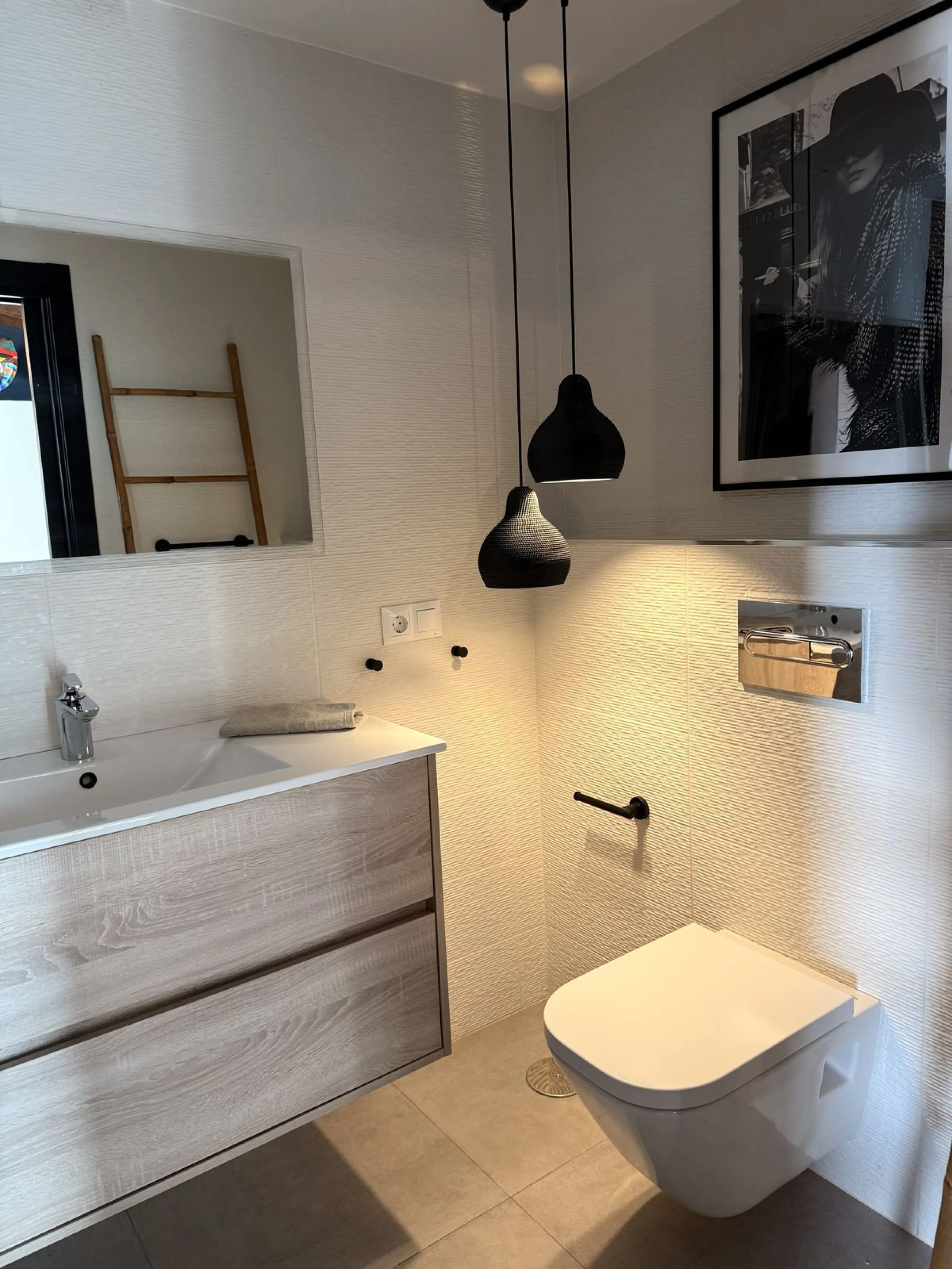 UNIQUE UPPER FLOOR APARTMENT IN ESTEPONAS OLD TOWN