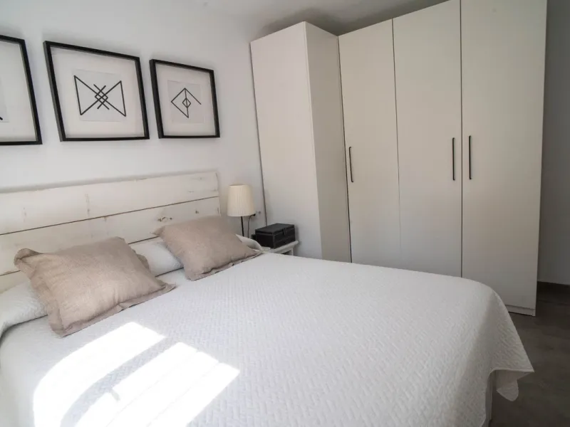 House - Semi-Detached House в продаже в Mijas, Málaga. В доме 6 спален и 3 ванных комнат. Площадь дома 200 м²
