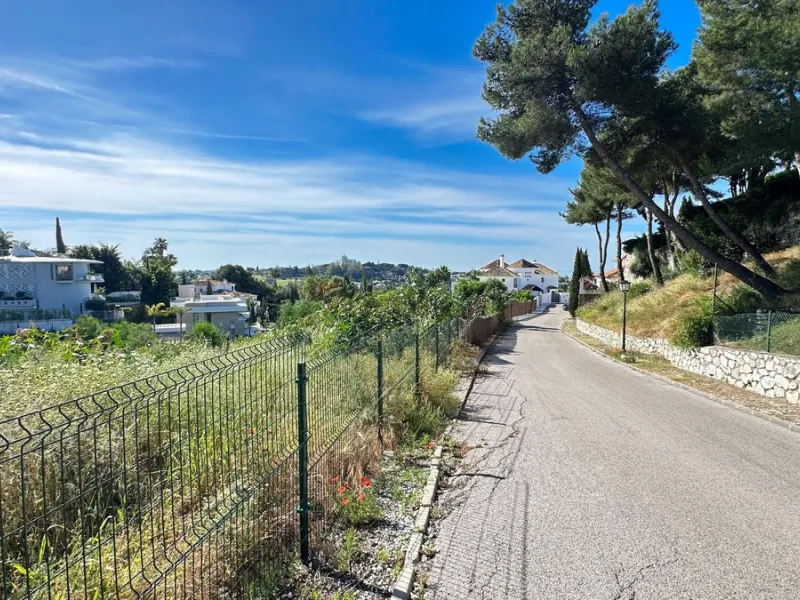 Plot with APPROVED PROJECT!