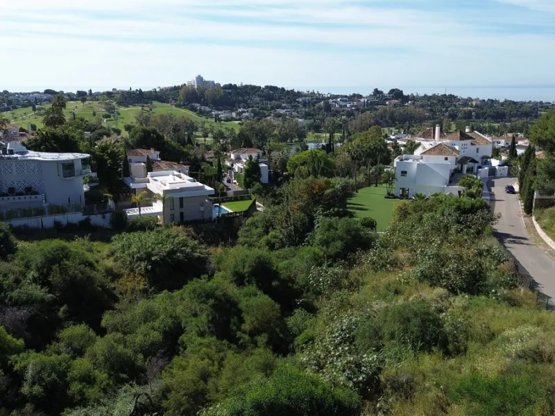 Plot with APPROVED PROJECT!