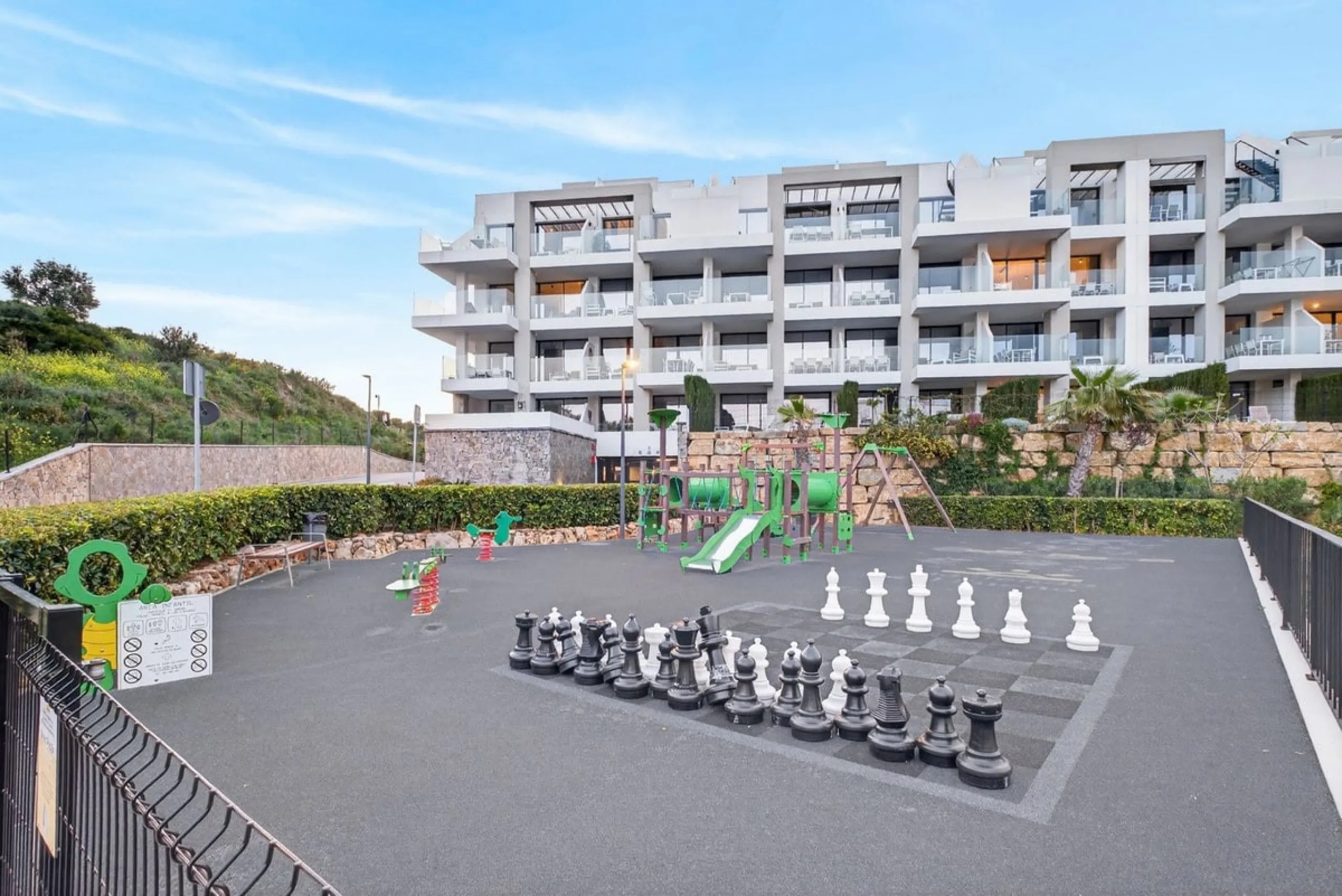 Exclusive 3-Bedroom Apartment in Hacienda del Sueño – Costa del Sol