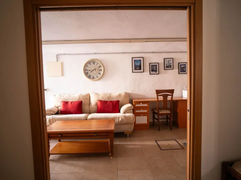 House - Semi-Detached House в продаже в Mijas, Málaga. В доме 6 спален и 3 ванных комнат. Площадь дома 200 м²