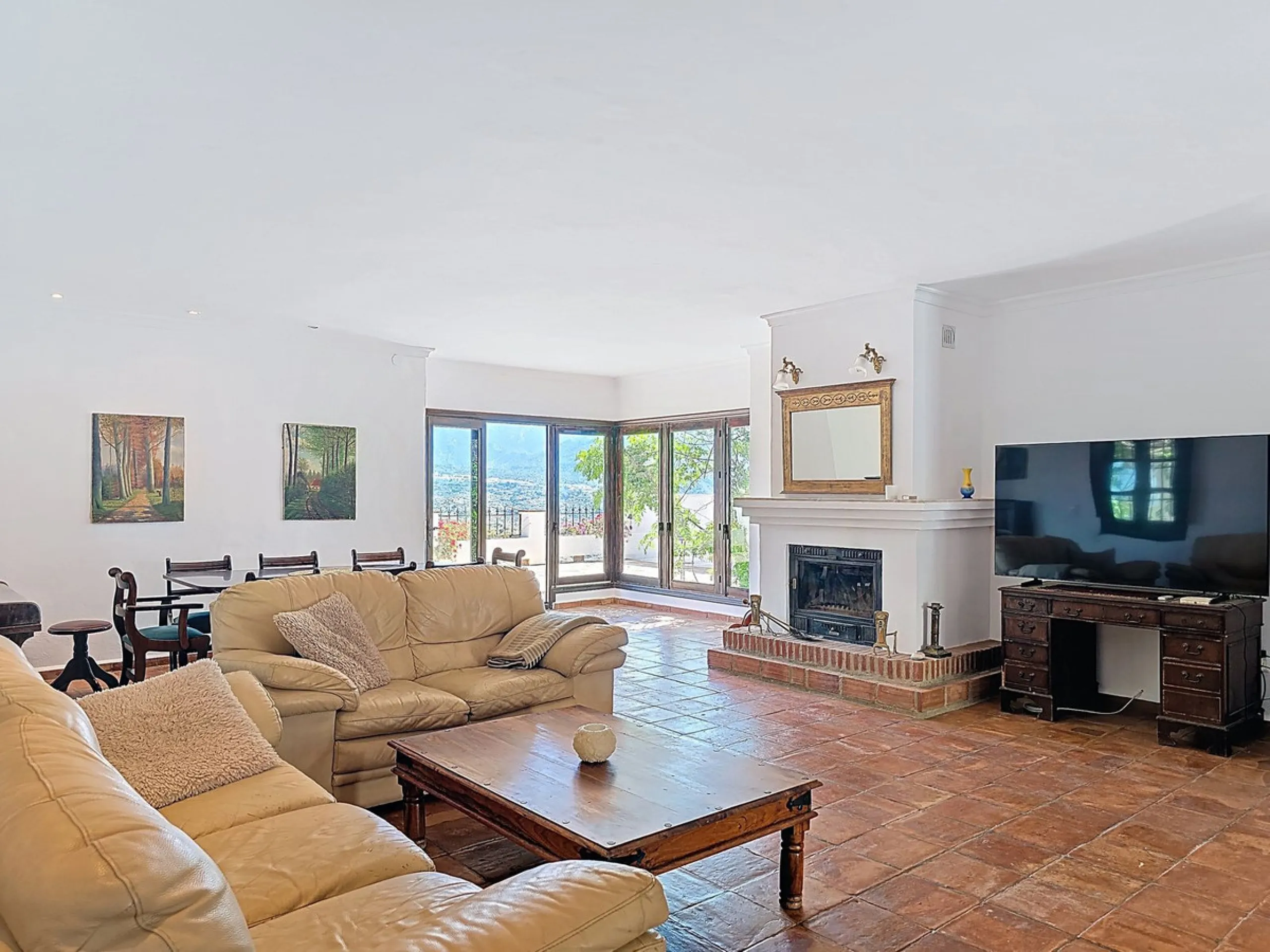 Stunning Andalusian Villa with Breathtaking Views