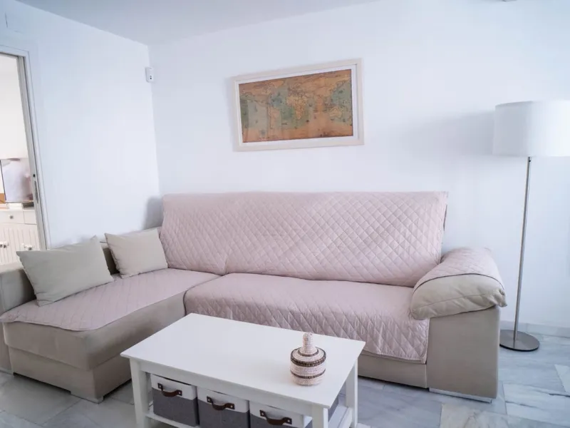 House - Semi-Detached House в продаже в Mijas, Málaga. В доме 6 спален и 3 ванных комнат. Площадь дома 200 м²
