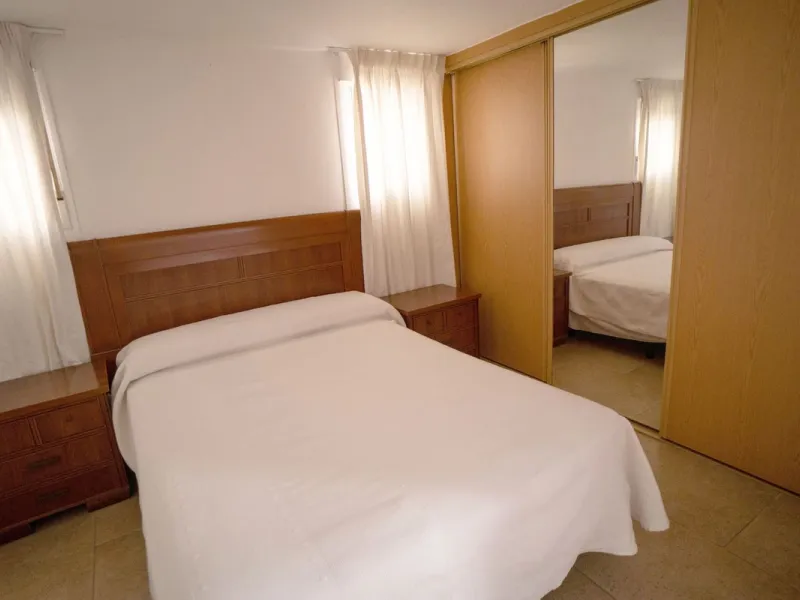 House - Semi-Detached House в продаже в Mijas, Málaga. В доме 6 спален и 3 ванных комнат. Площадь дома 200 м²