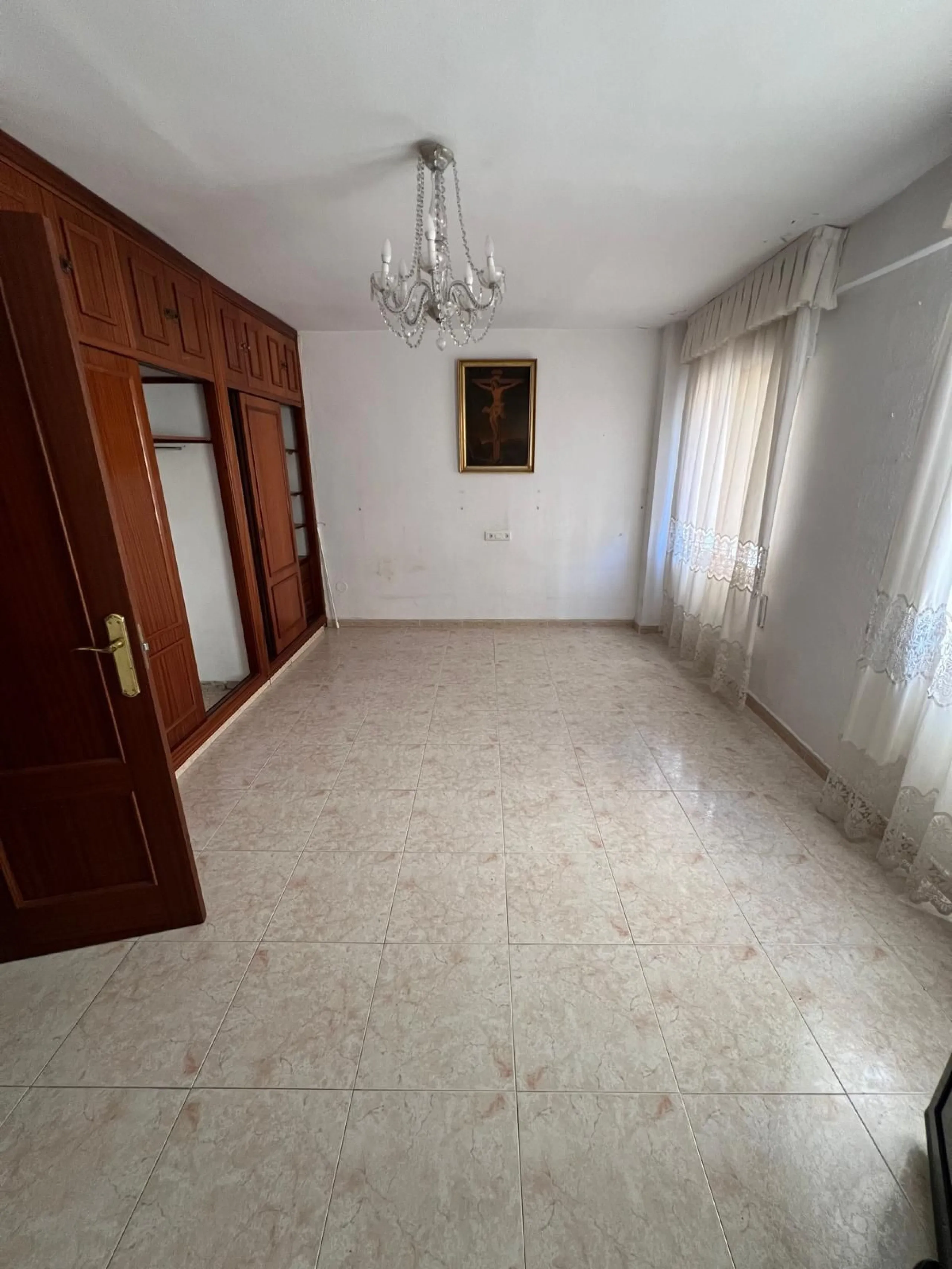 Apartment - Middle Floor Apartment в продаже в Málaga, Málaga. В доме 3 спален и 2 ванных комнат. Площадь дома 101 м²