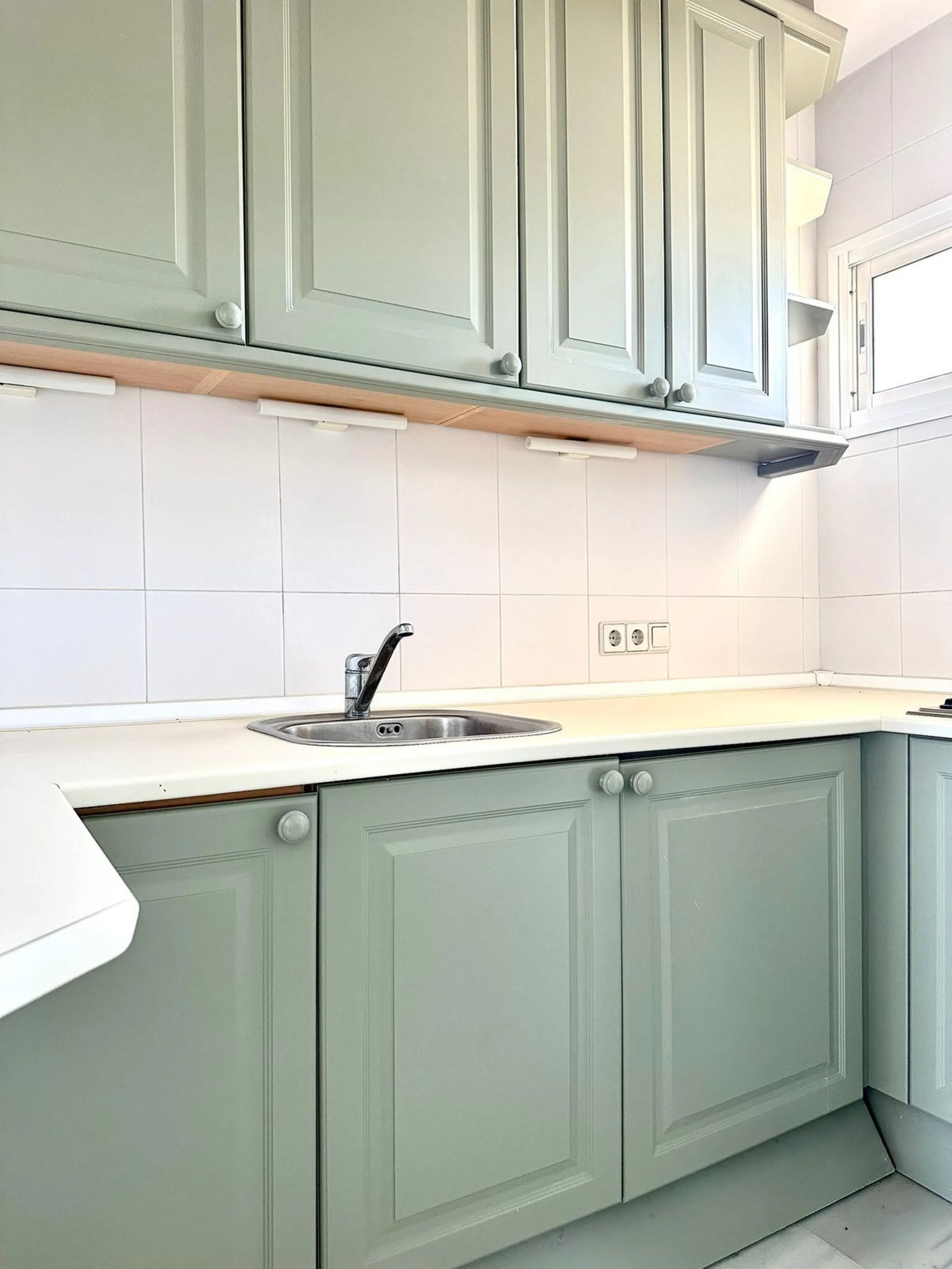 Seafront Studio Apartment – Marbella